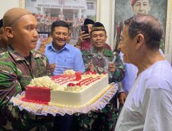 Ulang Tahun Ke-76, Habib Lutfi Bin Yahya Dapat Surprise