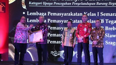 Apresiasi Kinerja Jajarannya, Kemenkumham Jateng Berikan Penghargaan