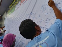 Aksi Bela Jokowi di Batang, Ribuan Petani Kecam Pernyataan Mahfud MD