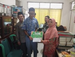 Pelajar MAN Batang Serahkan Donasi Peduli Banjir di Demak