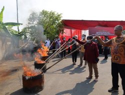 Lawan Narkoba, Kejari Batang Musnahkan Ribuan Obat Terlarang