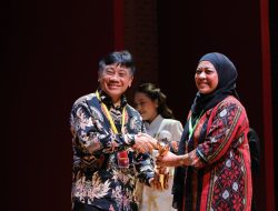 Pemkab Batang Raih Penghargaan Bhumandala Ariti Berkat Inovasi Pajak Digital GIS-PBB SILEPBAH