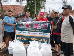 Kospin Jasa Bergerak Cepat Salurkan 1.000 Paket Makanan untuk Korban Banjir Pekalongan